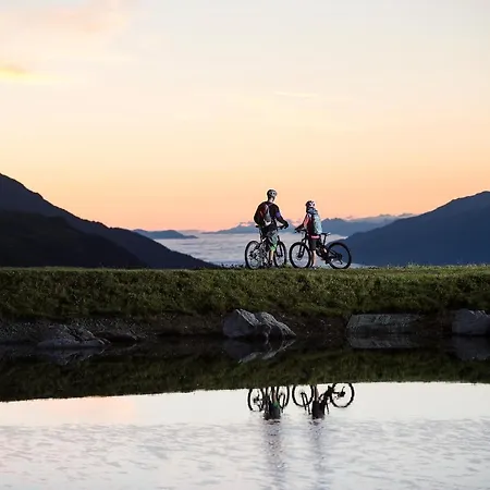 Konukevi Anja's Schoenblick - 4*