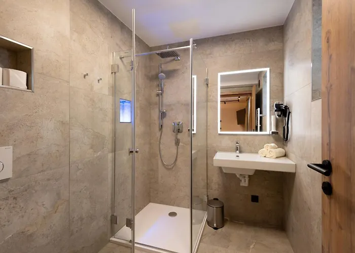 Anja's Schoenblick - 4*