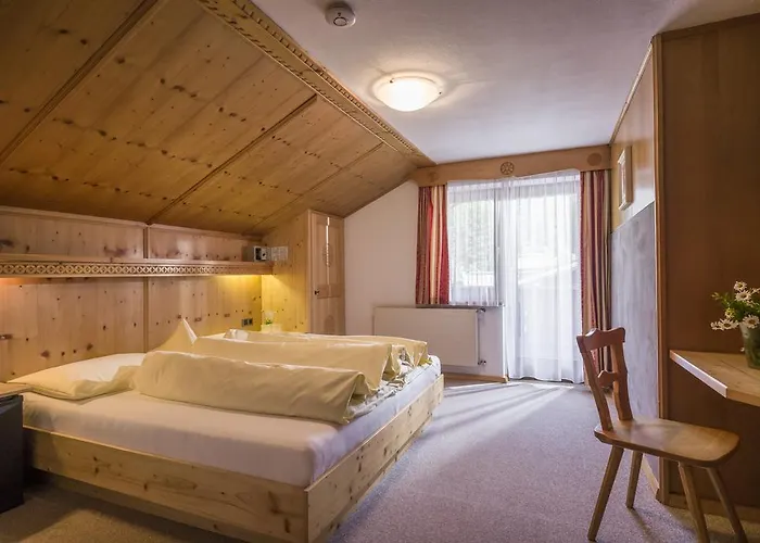 Anja's Schoenblick - بيت ضيافة 4*